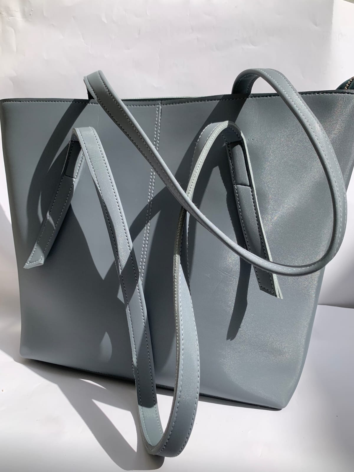 The Signature Tote – Slate Gray
